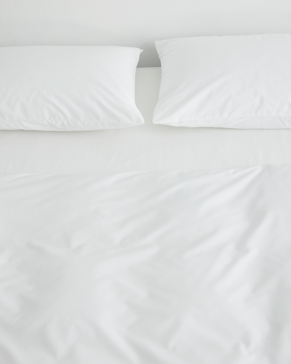 Crisp White Organic Cotton Percale Bedding Set