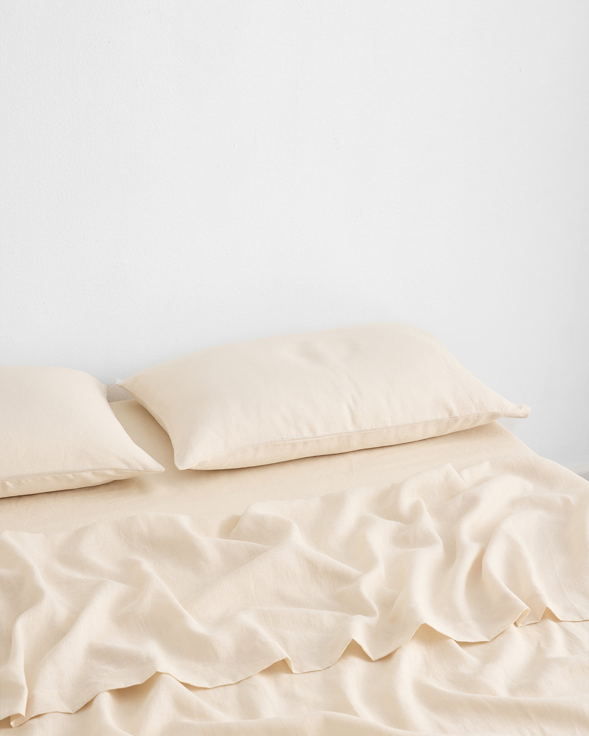 Crème 100% French Flax Linen Fitted Sheet Set