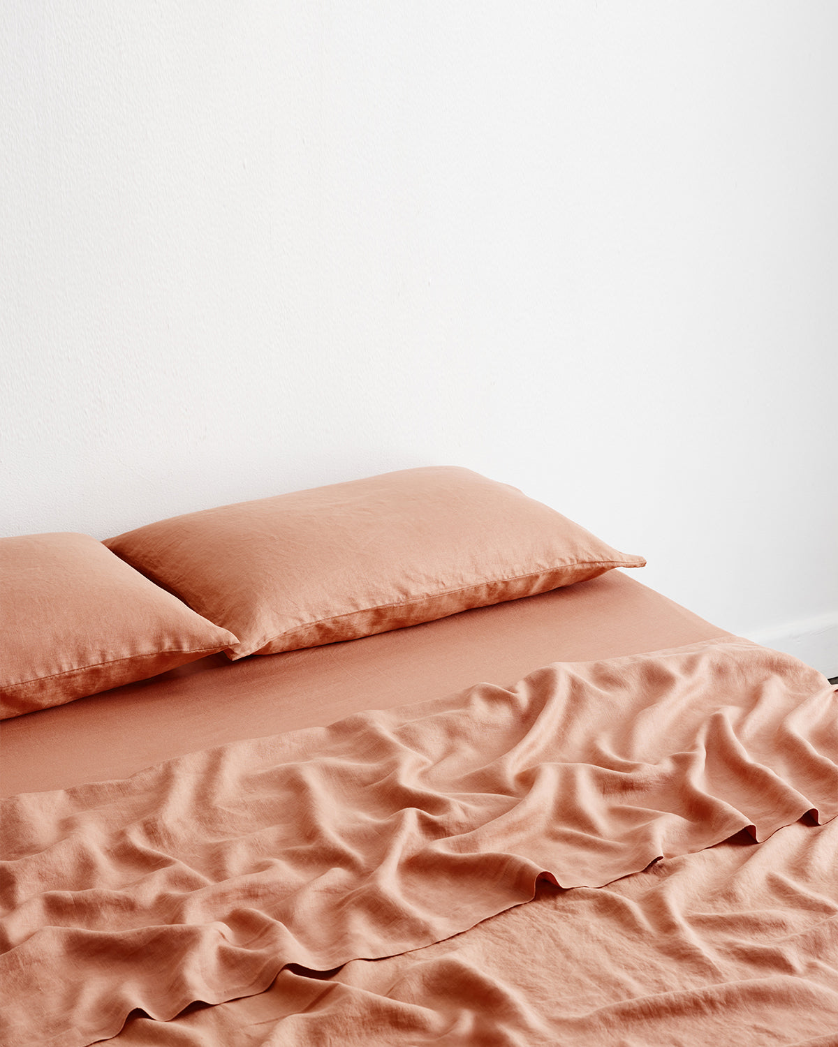 Hazelnut 100% French Flax Linen Fitted Sheet Set