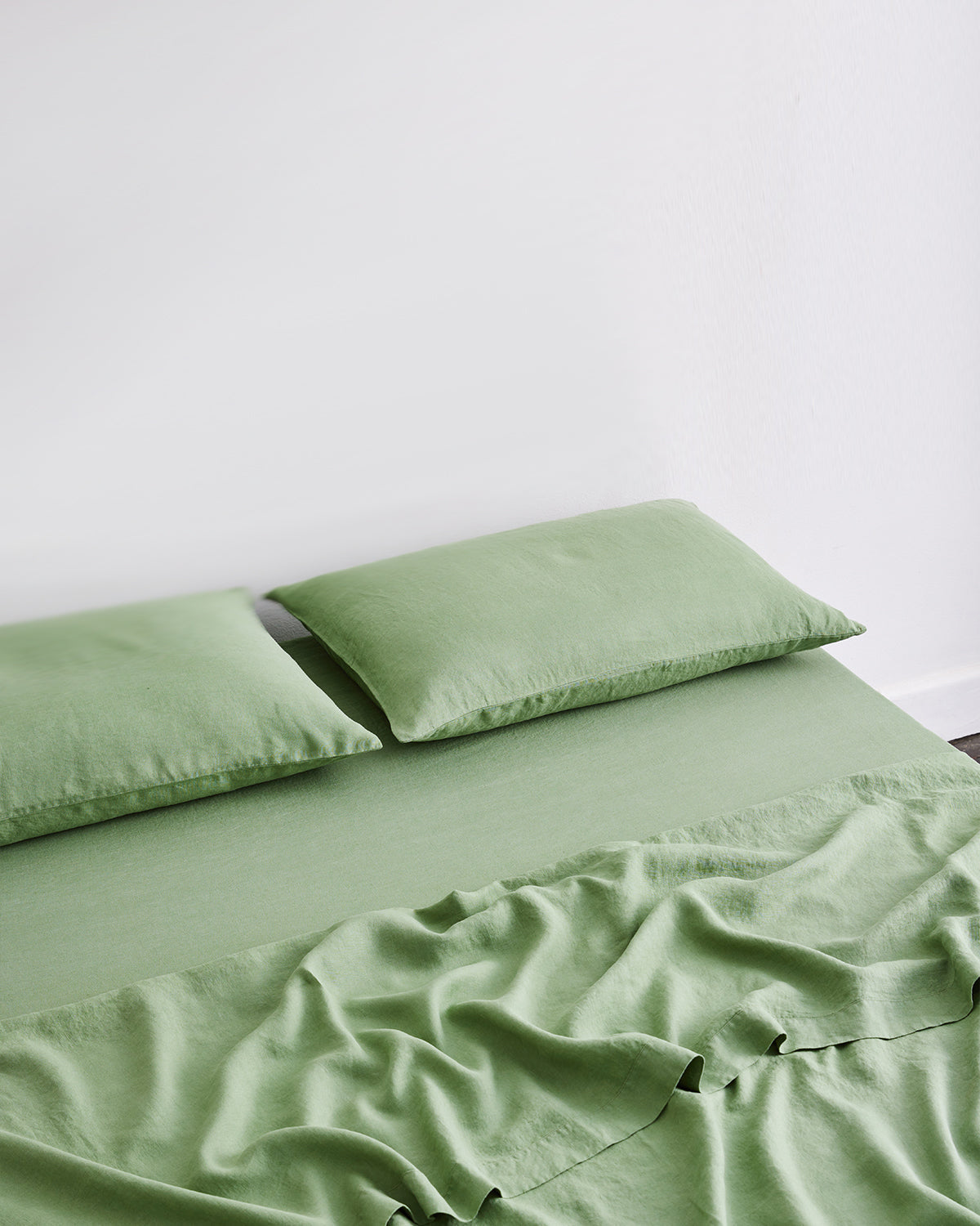 Pistachio 100% French Flax Linen Fitted Sheet Set