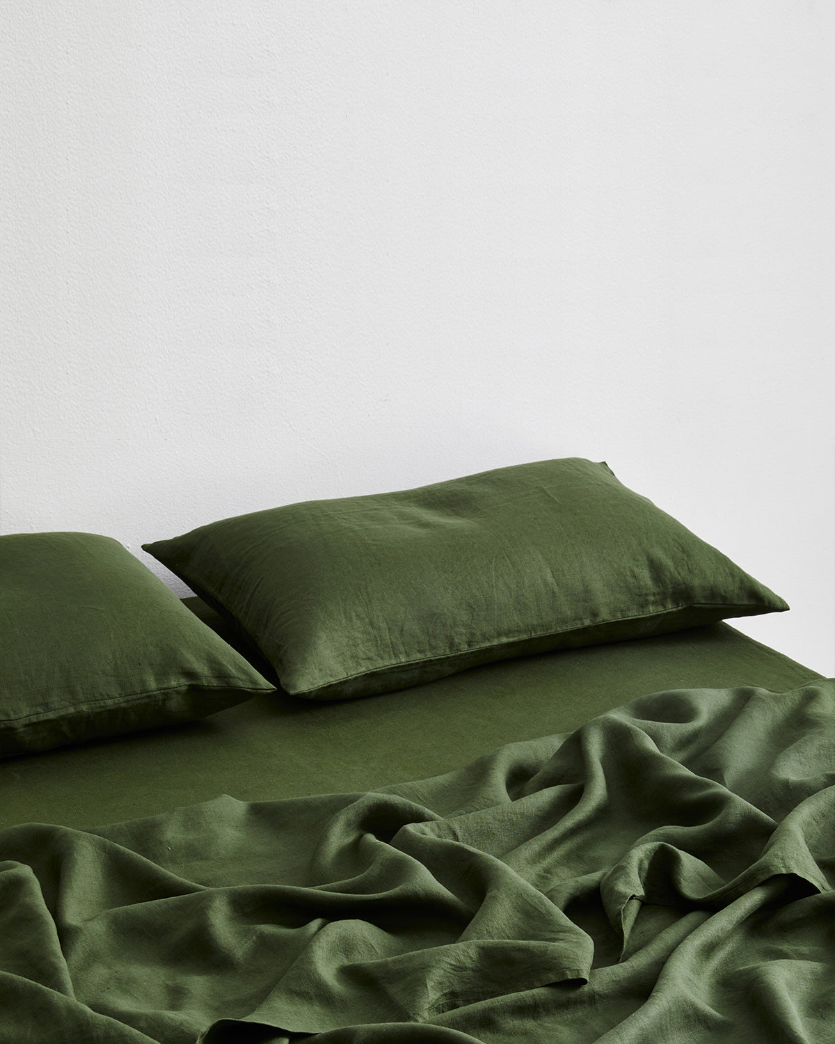 Olive 100% French Flax Linen Fitted Sheet Set