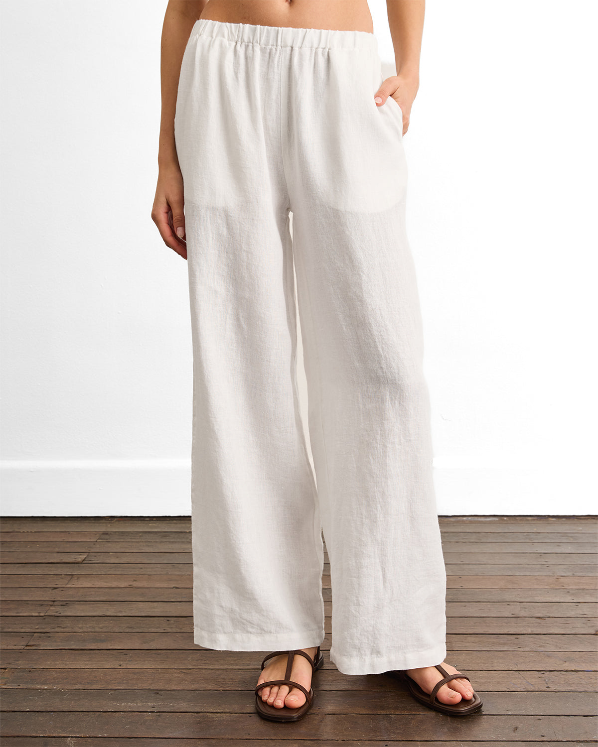 Robe Set in White