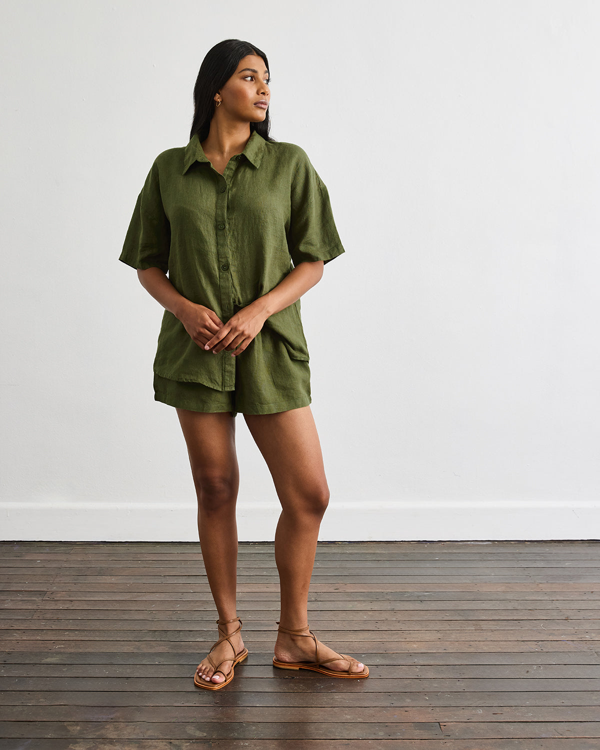 Short Lounge Set in Olive